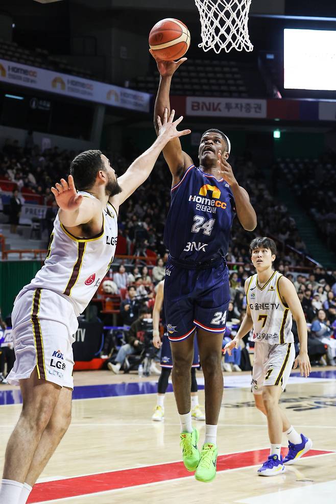 알리제 드숀 존슨이 8일 창원 LG전에서 팀 승리를 이끌었다. 사진=KBL 제공