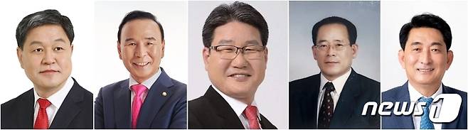 왼쪽부터 국민의힘 김성회, 박덕흠, 박세복, 손만복, 더불어민주당 이재한 (정당순) /뉴스1