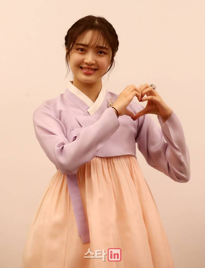 [이데일리 김태형 기자] 최규리 한복 인터뷰