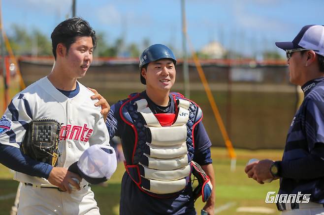 전미르(왼쪽)와 강태율. 사진제공=롯데 자이언츠