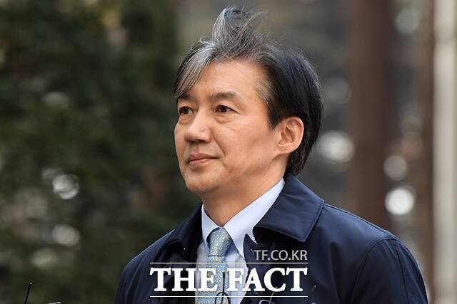 신당 창당을 선언한 조국 전 법무부 장관이 13일 한동훈 국민의힘 비상대책위원장이 자신에 관해 언급한 것과 관련해 직격했다./더팩트DB