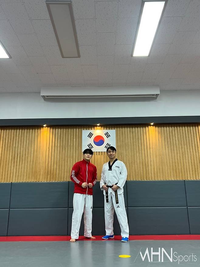 이선하와 그의 부친.
