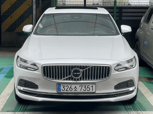 볼보자동차 S90 T8 PHEV (사진=지디넷코리아)