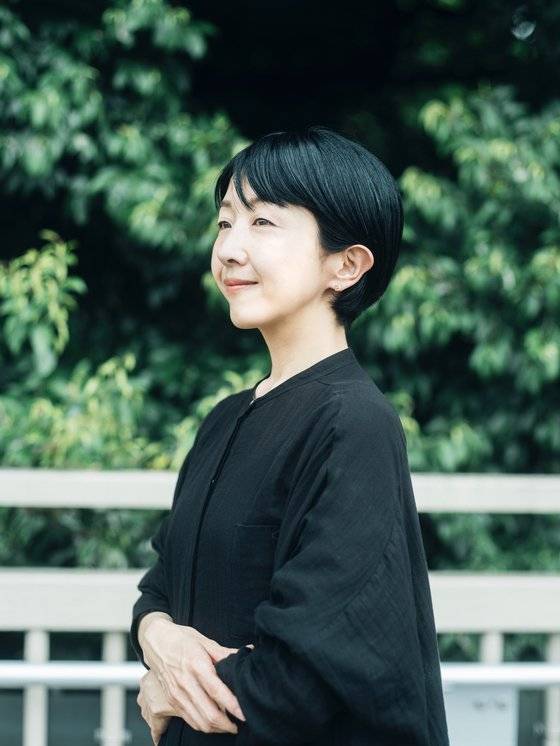 영화 '플랜 75' 개봉(7일) 전인 지난달 30일 내한한 하야카와 치에 감독을 서울 마포구 북카페에서 만났다. 사진 찬란