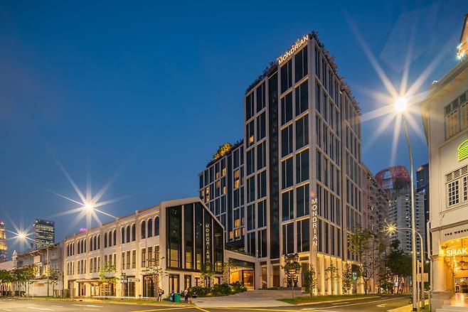 몬드리안 덕스턴