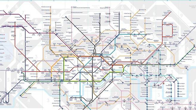 처음 구상된 지 93년이 지난 현재의 디자인
