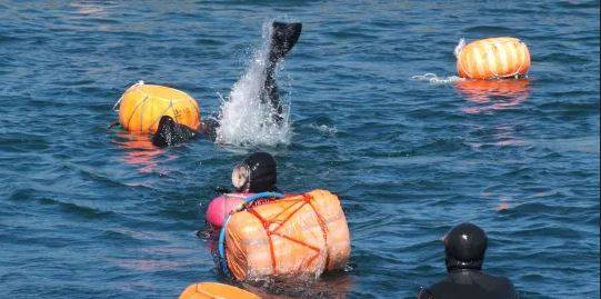 Haenyeo at work at sea. Courtesy of Jeju Island