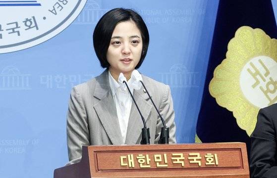 개혁신당에 합류한 류호정 전 정의당 의원. 김성룡 기자