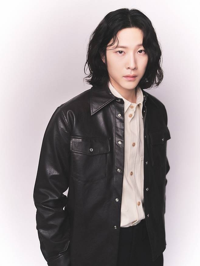 이종원이 ‘밤에 피는 꽃 ’에서 수호를 연기한 소감을 밝혔다. 사진|더블랙레이블