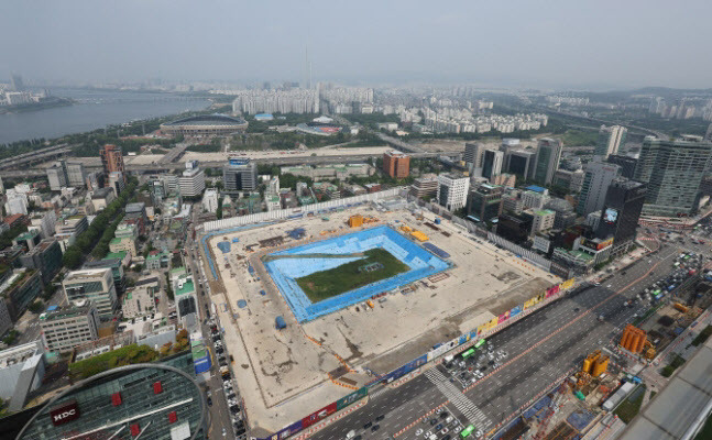 서울 강남구 삼성동 현대차 신사옥인 글로벌 비즈니스 센터(GBC) 부지 일대. (사진=연합뉴스)