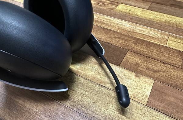 - 마이크 품질은 전작 사용자의 말에 따르면 훨씬 좋아졌다고 합니다&nbsp;