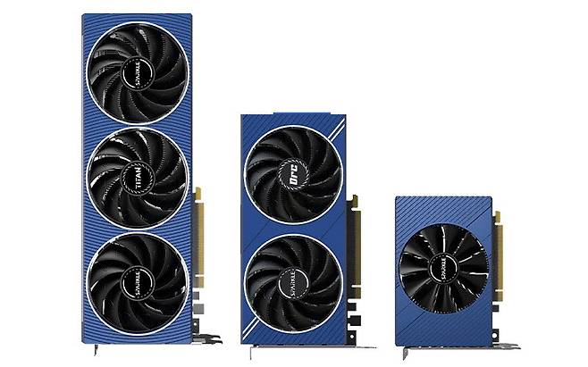 왼쪽부터 3팬·2팬·1팬 그래픽카드 (출처 : intel)