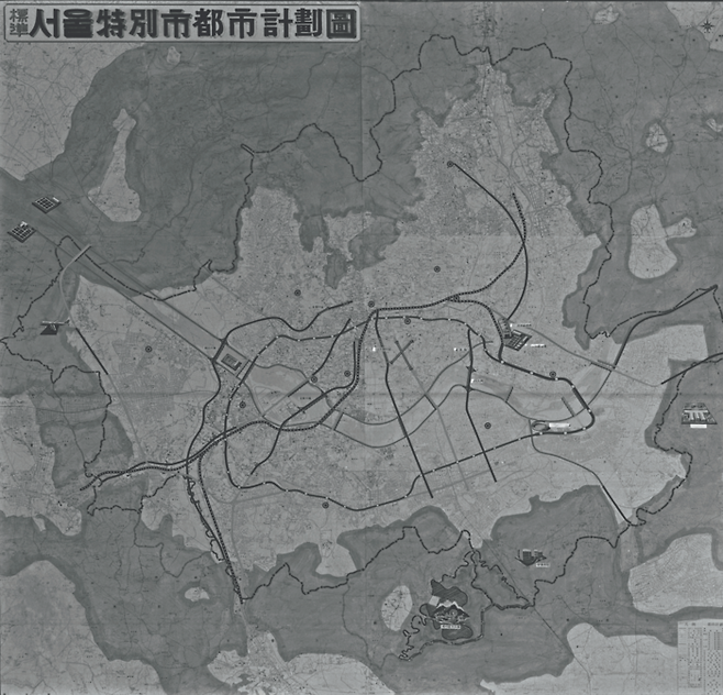 1976년 서울특별시 도시계획도. 순환선인 지하철 2호선 노선도와 주요 도로계획과 남서울대공원의 건립위치(과천)가 표시되어 있다. [서울역사아카이브]
