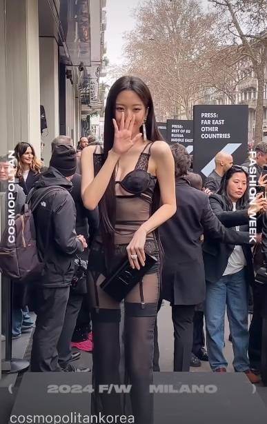 배우 문가영. 코스모폴리탄 SNS캡처