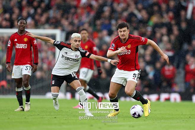 ▲ 풀럼의 막판 극장골에 맨체스터 유나이티드는 동력을 잃었다. 동점골에 최선을 다했지만 시간이 부족했다. 결국 풀럼에 승점 3점을 내주면서 21년 만에 홈에서 패배로 고개를 떨구게 됐다