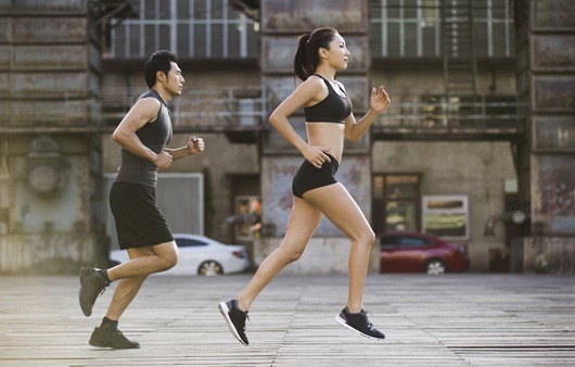 여성은 남성의 절반만큼의 운동으로도 동일한 건강 보상 효과를 누릴 수 있는 것으로 드러났다ㅣ출처: 게티이미지뱅크