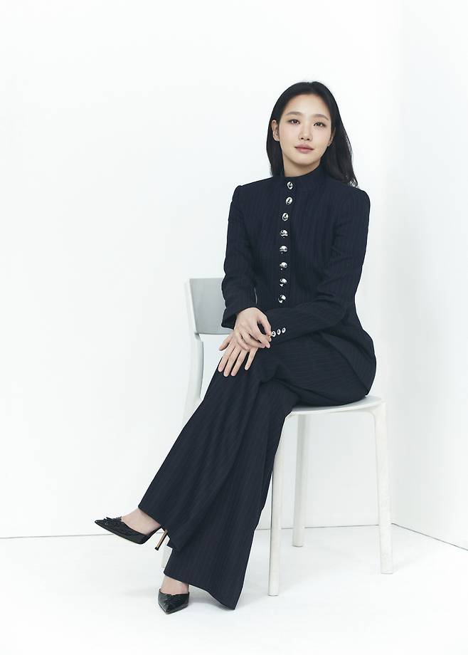 김고은