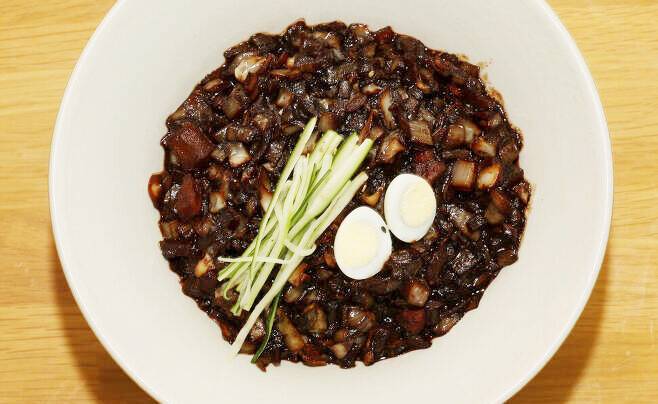 서울 시내 한 중국집에서 파는 짜장면. 박미향 기자