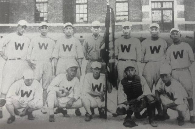 1923년 일본 전국 고교 야구대회인 고시엔 8강에 오른 한국의 휘문고보 야구부. ⓒ 아사히스포츠