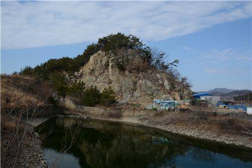 흥양전선소 추정지. 도로와 하천 정비로 선소 자리는 사라지고 없다. [사진 윤동한]