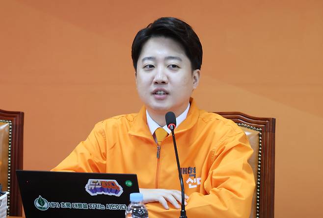 개혁신당 이준석 대표가 21일 국회에서 열린 양정숙 의원 입당식에서 발언하고 있다.  [사진=개혁신당]