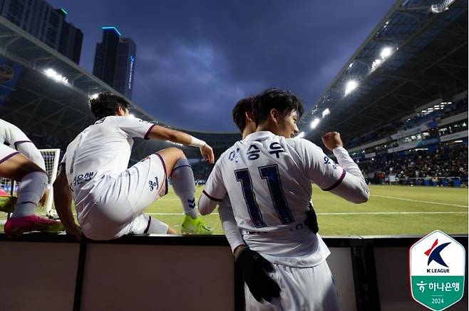 이승우 세리머니 [한국프로축구연맹 제공. 재판매 및 DB 금지]