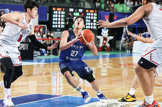 대구 한국가스공사 샘조세프 벨란겔의 2022-2023시즌 경기 장면. KBL