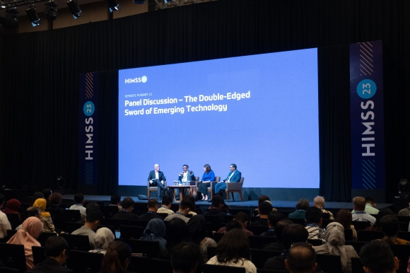 아시아 최대 의료 정보기술(IT) 학회인 ‘HIMSS24 APAC’은 30개국, 2000여명의 의료 및 IT 리더들이 참가하는 헬스케어 혁신의 장이다.