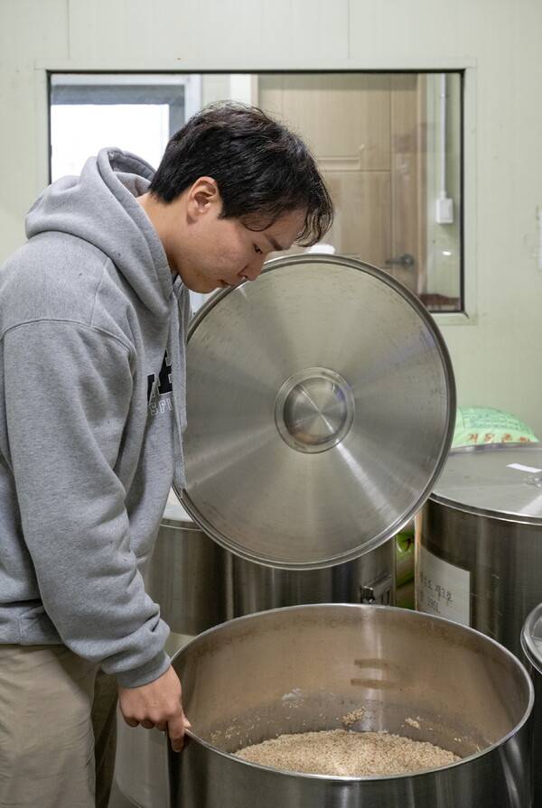 이시보(25)는 술이 가장 잘 익는 온도를 의미한다