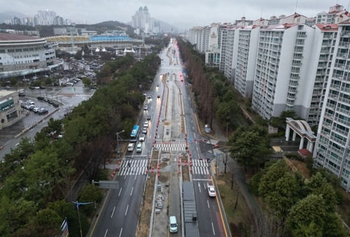 경남 창원시 의창구 고급형 간선급행버스체계(S-BRT) 공사 현장