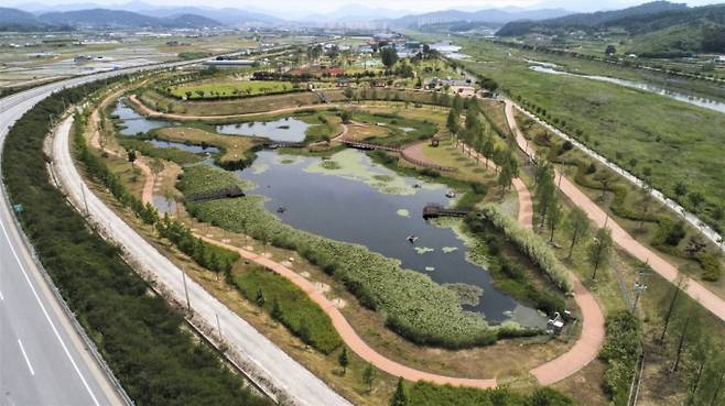 요천 생태습지공원. /사진=한국관광공사