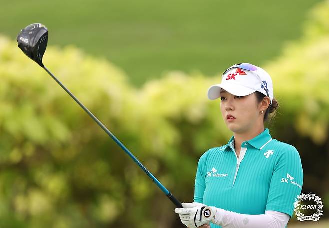 3번 홀에서 목표점을 조준하는 김재희 [KLPGA 제공. 재판매 및 DB 금지]