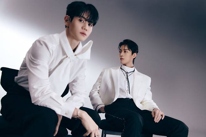 사진=어라운드어스 제공