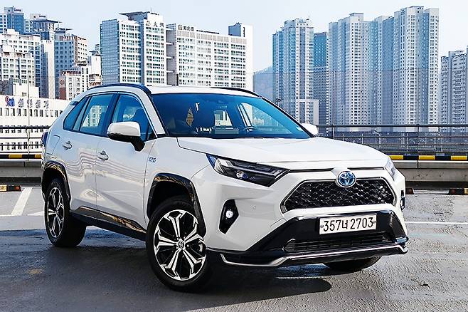 토요타 RAV4 PHEV. 김학수 기자