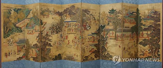 '곽분양행락도' 보존처리 마치고 공개 (서울=연합뉴스) 김주형 기자 = 11일 오전 서울 동작구에 있는 정재문화재보존연구소에서 조선시대 병풍 '곽분양행락도' 가 보존처리 작업 과정을 마친 뒤 공개되고 있다. 2024.3.11 kjhpress@yna.co.kr