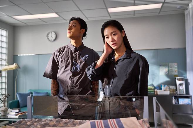 영화 ‘파묘’를 보다 극장에서 생긴일이 온라인커뮤니티에 올라와 눈길을 끌었다. 자료사진. 기사와 무관. [사진출처 = 영화 ‘파묘’ 스틸컷]