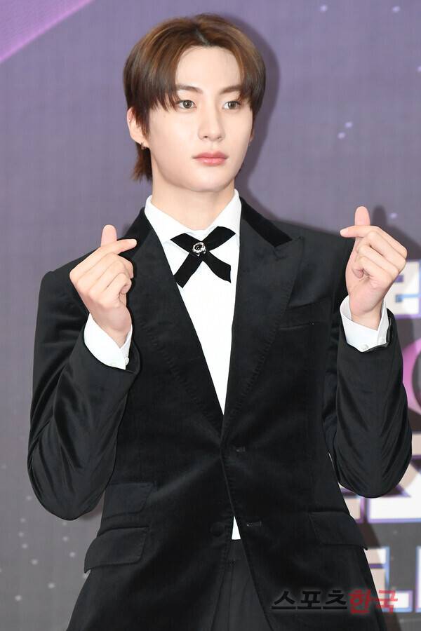 2023 뮤직뱅크 글로벌 페스티벌 레드카펫 행사에 참석한 라이즈 앤톤. ⓒ이혜영 기자 lhy@hankooki.com