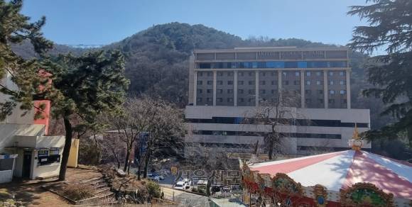 광주 동구 지산유원지 전경. 최근 새로운 사업자가 유원지 활성화를 위한 사업계획을 마련, 인허가를 위한 행정절차를 밟고 있어 주목된다.