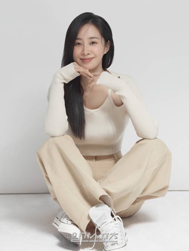 '돌핀' 권유리. (사진=SM엔터테인먼트 제공)