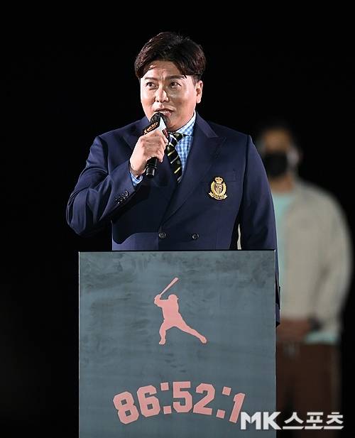 한화의 레전드인 김태균 해설위원. 사진=천정환 기자