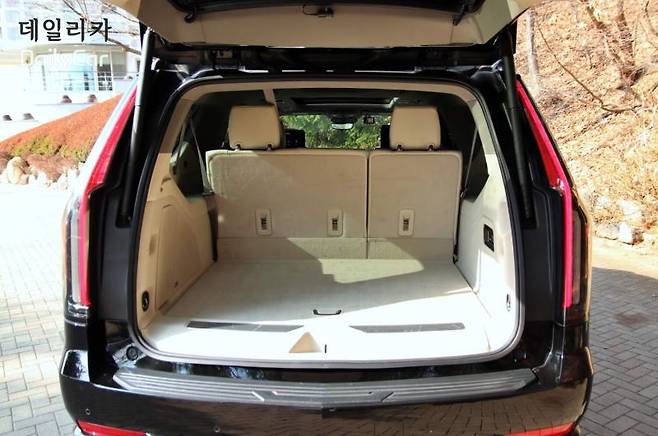 캐딜락, 에스컬레이드 ESV