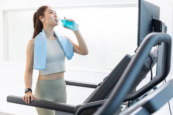 운동을 격렬하게 하다가 갑자기 멈추면 노화를 유발하는 활성산소가 과도하게 생길 수 있다./사진=클립아트코리아