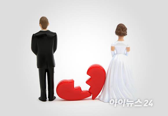 암 투병 중인 아내가 다른 남자와 외도를 저질러 깊은 고민에 빠진 남편 이야기가 소개됐다. 본 기사와 무관한 이미지. [사진=조은수 기자]