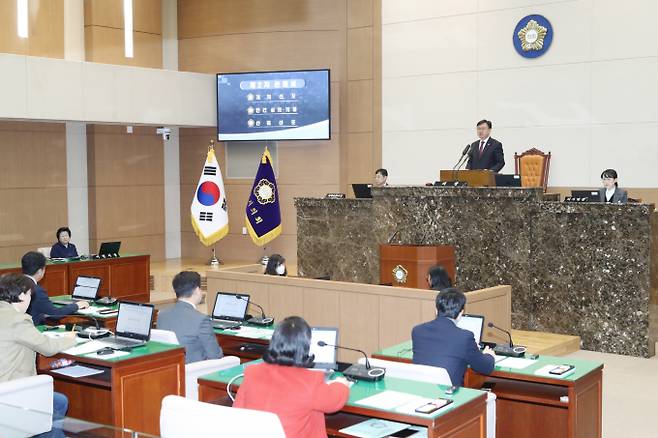 이천시의회 제242회 임시회 제2차 본회의- 모습. / 사진제공=이천시의회