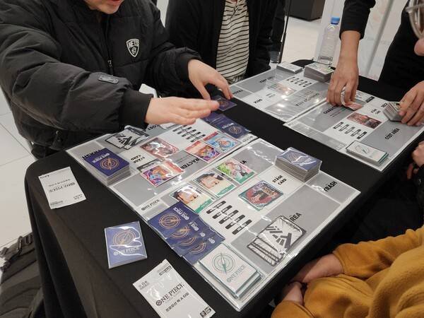 - 프로모터가 상세하게 게임에 대해 설명해 준다&nbsp;