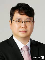 곽동신 한미반도체 부회장 /사진 제공 = 한미반도체