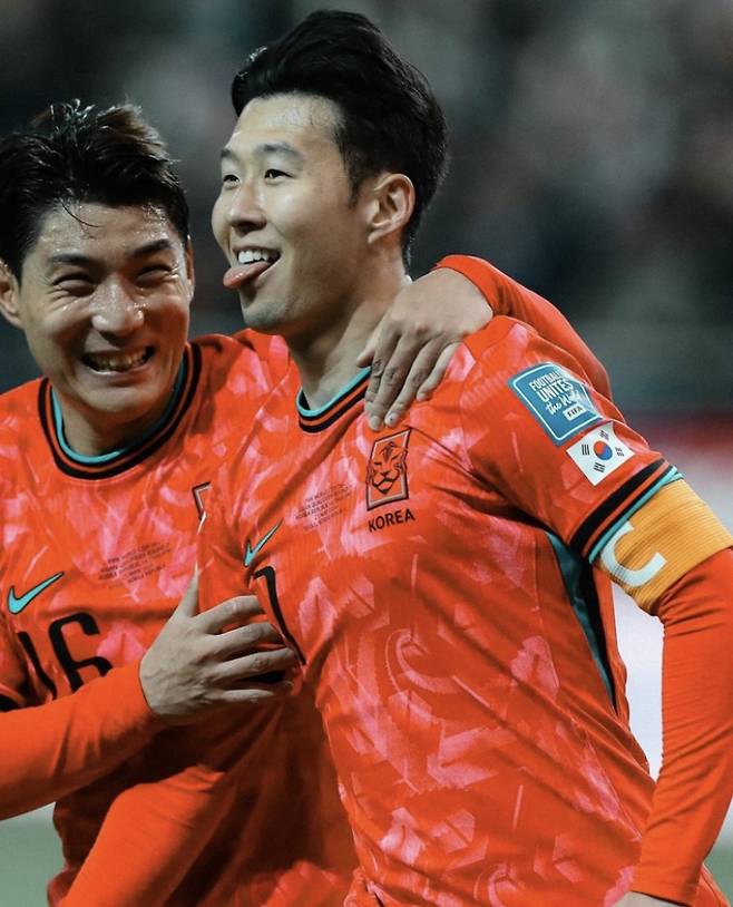 토트넘 인스타그램에 게시된 주민규와 손흥민의 투 샷. 사진=토트넘 인스타그램