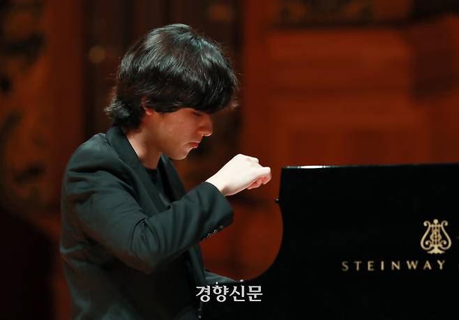 피아니스트 임윤찬