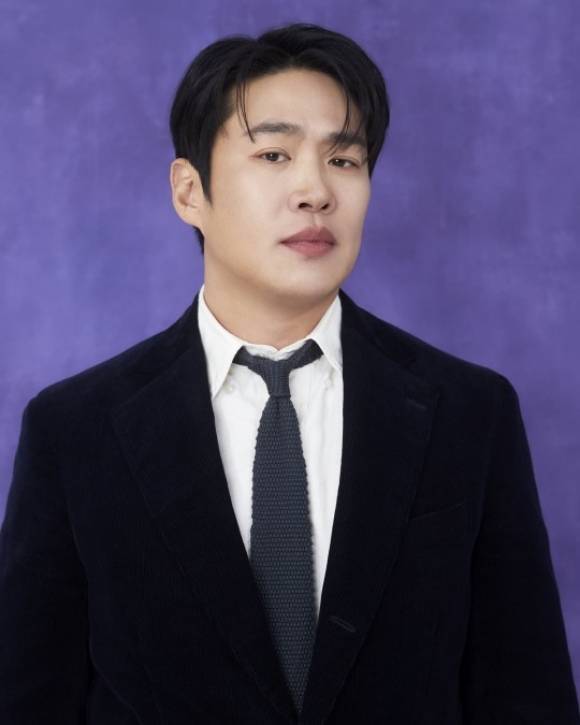 배우 안재홍이 넷플릭스 시리즈 '닭강정'에 관한 다양한 이야기를 전했다. /넷플릭스