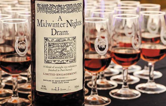 주류 회사 하이 웨스트에서 만드는 위스키 ‘A Midwinter Night’s Dram’./하이 웨스트 위스키